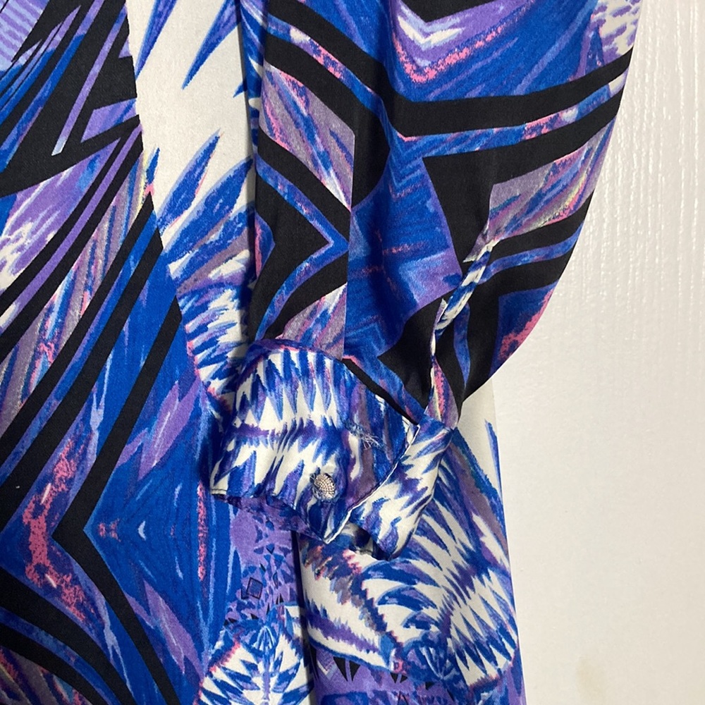 Long button down shrt - Picture 5 of 6